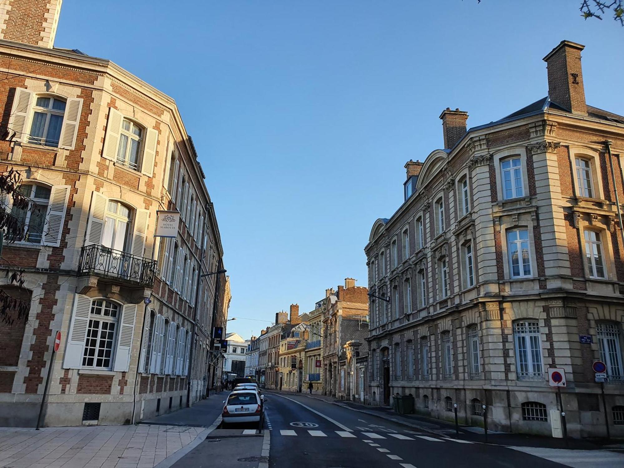 Marotte Hotel